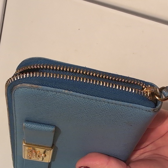 Prada Zippy long wallet - Picture 11 of 14